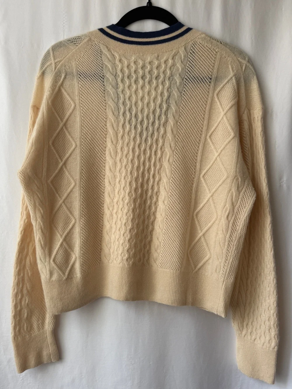 J. Crew 100% Cashmere Cream Cable Knit V-Neck Sweater Size Medium